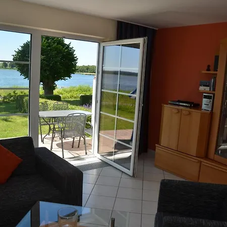 Faehrhaus - 18 דירה *